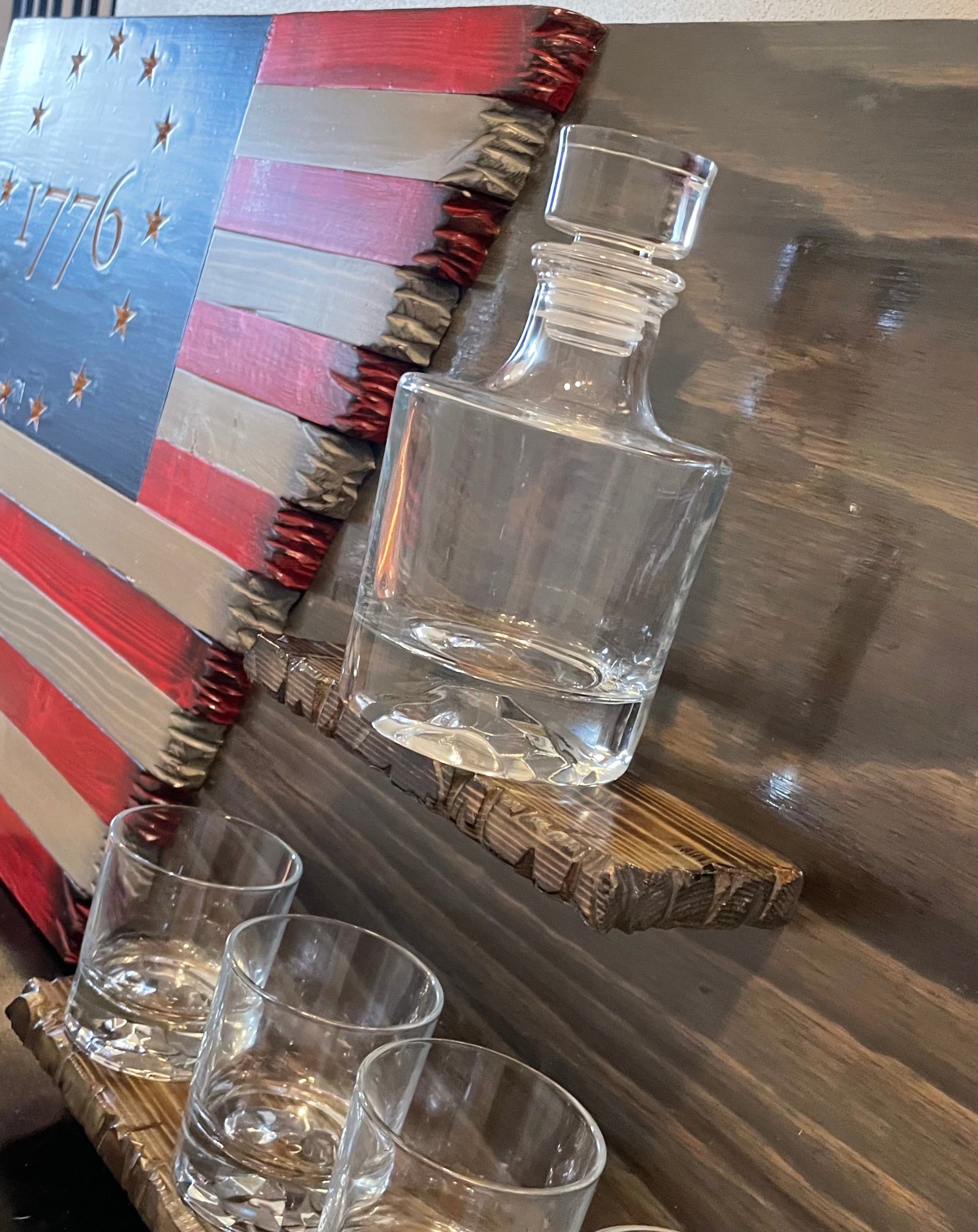 US Rustic Flag w/ Whiskey Decanter/Glass Set